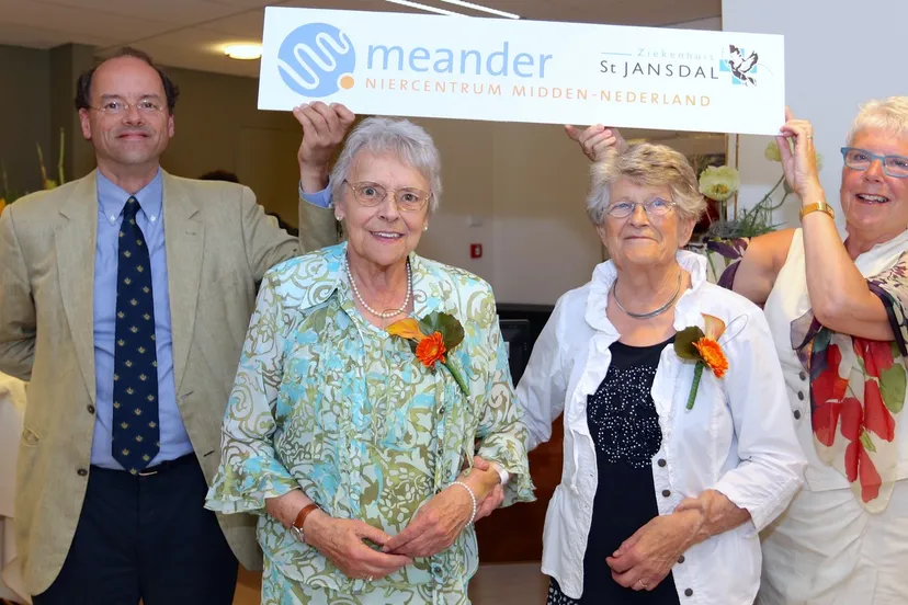 jw6cnc7xaitbi493ebo15cupu 2013 06 20opening niercentrum midden nederland 190613