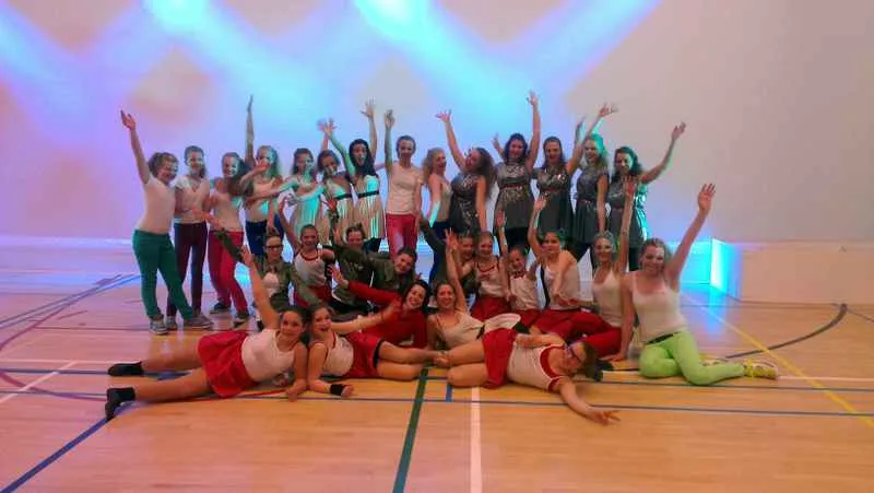 klkg6m2yjl48gp2cn1nbcfjdu 227299