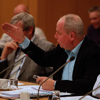 l4oyb6bkmgqb22ib2ce9duofb 136930