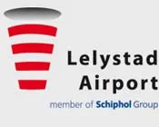 mfdz8h567a4q43b5la1fqm8ut foto links lelystad airport
