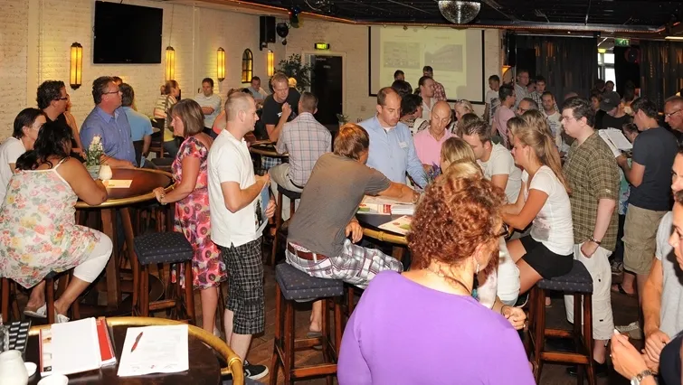 mg068ht0bsmm32d64w54k20la 2013 07 18 wsn starterscaf drukbezocht