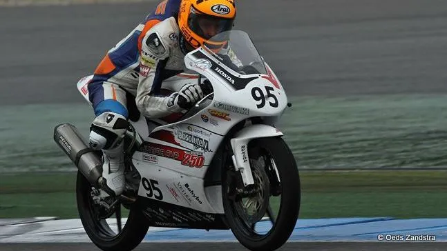 mrsy4vy7drnaotgebpo0nodua 2013 10 13 deroue