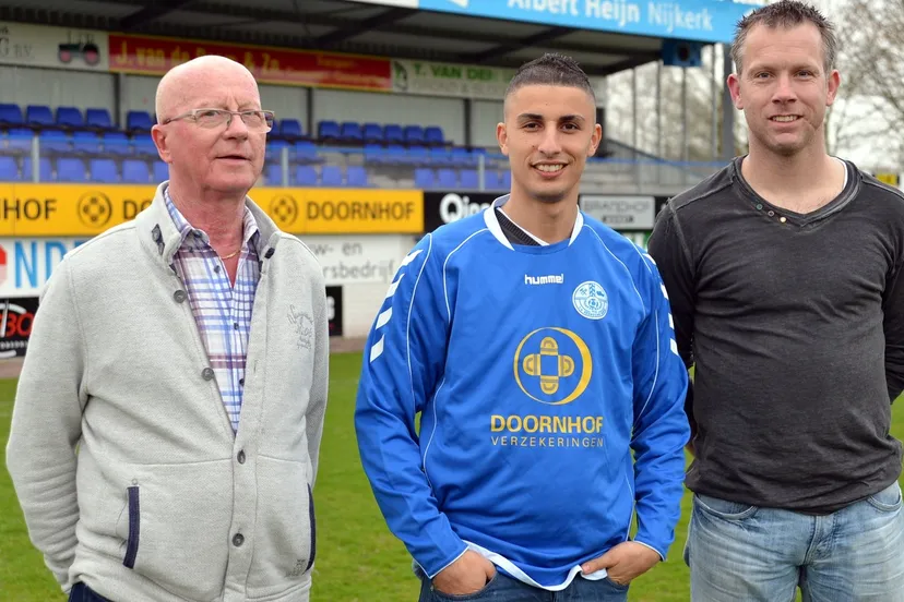 n43fof26wz2cnjh6lnkdnecne 2013 05 27veensche boys contract karim elkaddouri