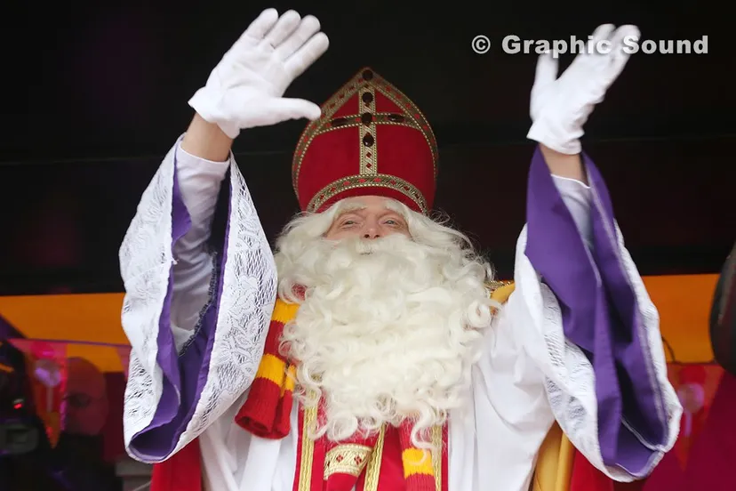 niooprfmnh3wccrt9lypgq66g 2013 11 16 intocht sint 10