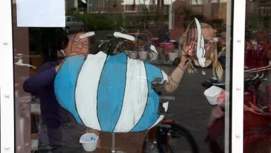 nm2gwy7ww0as8cv4odzjry85b 27990