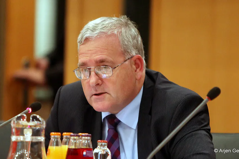 nm71w1033b2kxkslz69at0ihm raad boudewijn vdwoerd