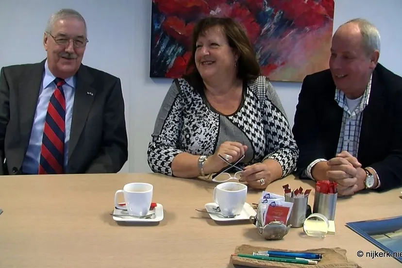 omzsu0in4vpii9ai52a9b9j54 2013 11 007