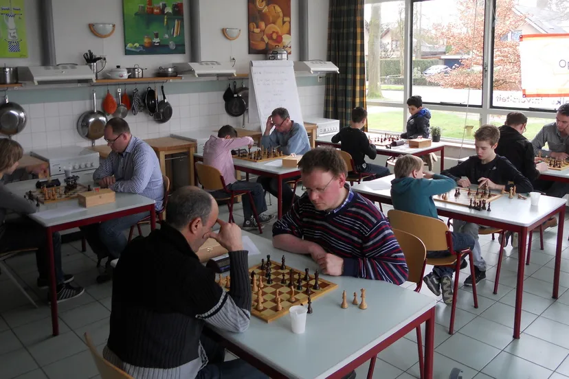 pbb4pjt73szq40orikw5h6fjz 2014 03 03 schaken voor malawi