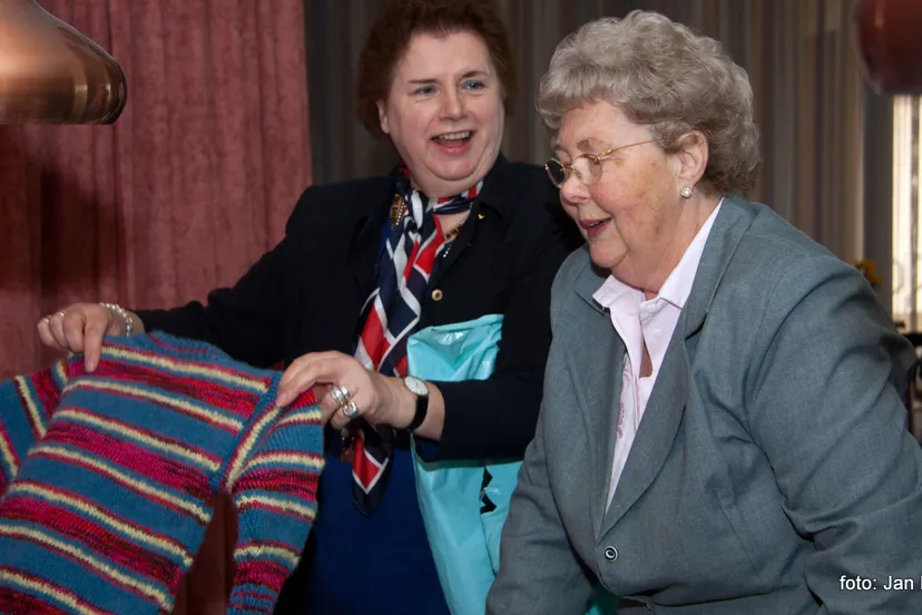 q09ferfa95ehzg53jw74zlw8b 2013 10 27 uvv breiwerk 2