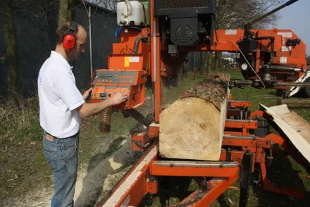 q5eu7qyx4g887i7xbs6c3mjab 129328