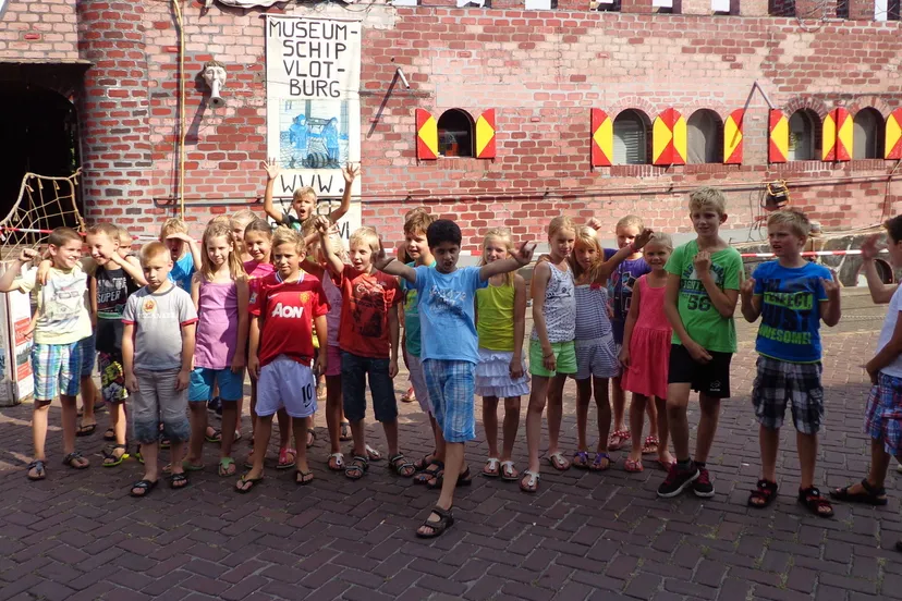 qfj09b1ryvujizeqfwv1a81te 2013 09 09 museumschip 3