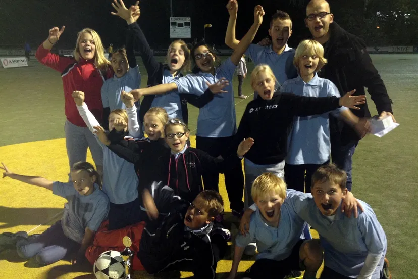 qfvxys72l0ftpm8eovpo15yxk 2013 10 04 de hoeksteen