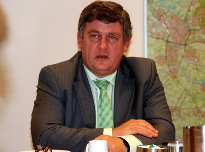 qg0ie6bwjlkd30a09chsru1j2 54502