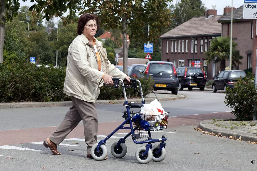 qxir8fi0i96ir5h6y9omqj34k 2014 03 28 rollatorrun