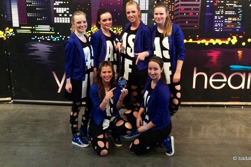 r53ngwuim3ia57lvljbvztilz 2014 04 22 badabounce wint best entrance award