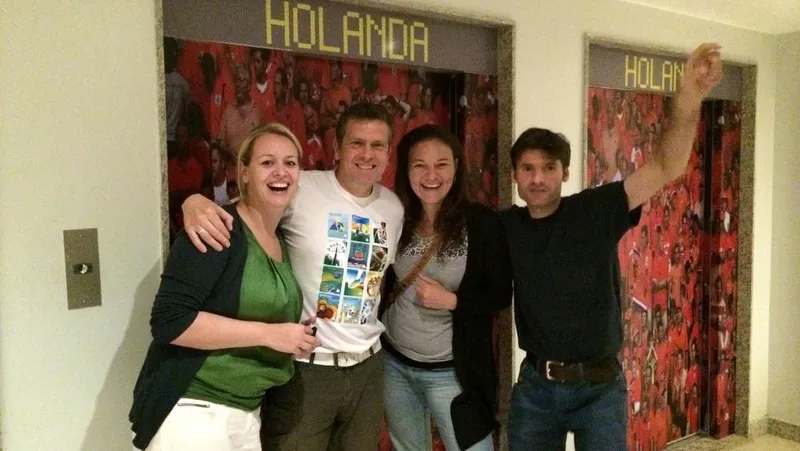 r6qhfxefqas2mg67bonqobbr4 img2100