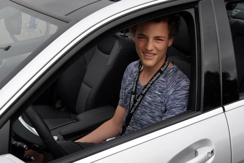 rnsiiev8dacywz3clvls80glz 2014 06 21 accent autorijles 3