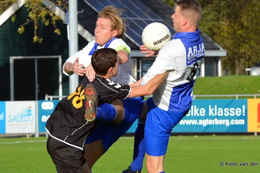 rpdrdi7mye3rr2uxjndw6y9x8 2014 11 08 veensche boys elinkwijk bas2