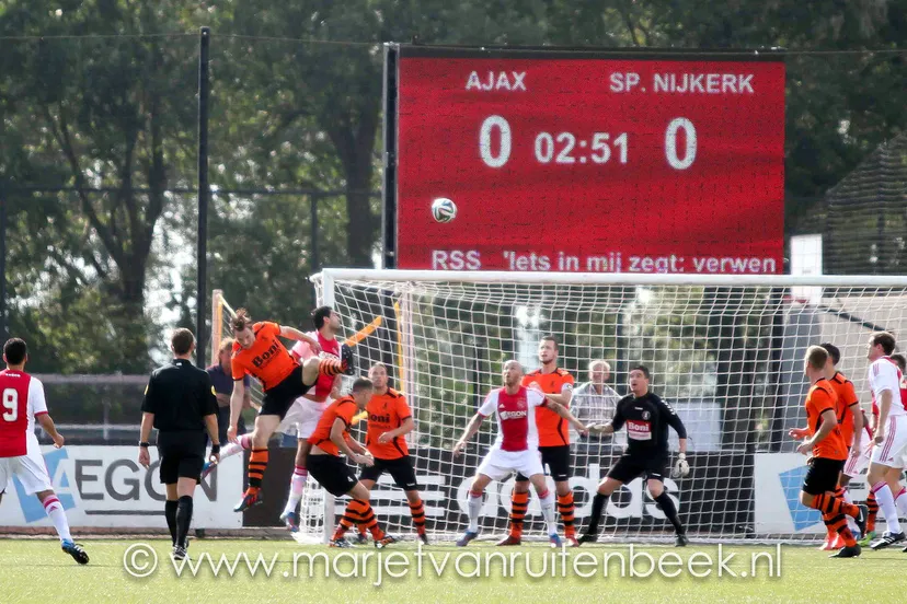 rw2rl2nsvzfj2fdpkqm5khi8k 2014 09 13 sparta 1