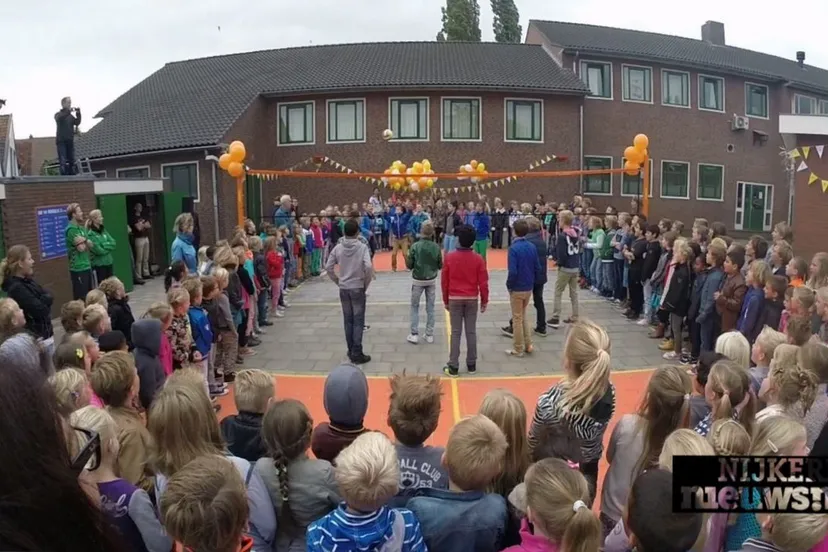 s6jmoz420eslqvdrus4hy32zi 2014 09 22 oranje nassauschool