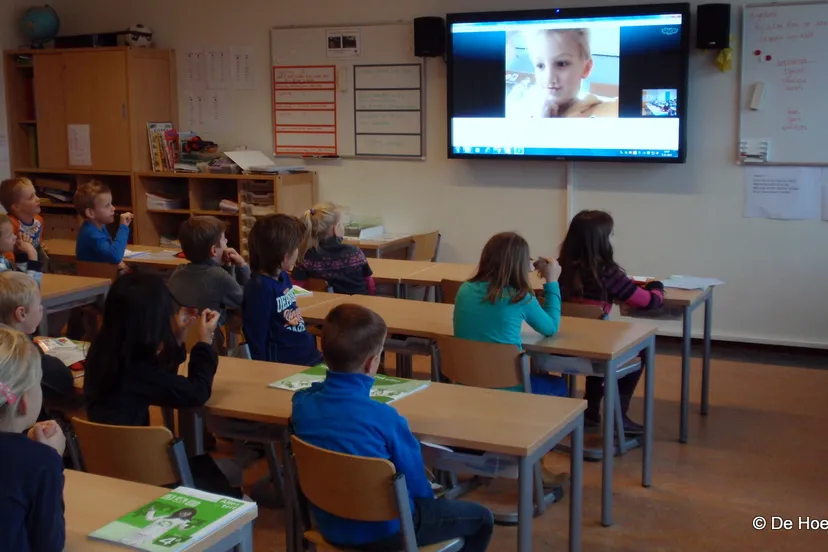 sl3e30qmpi2xl5p9816n7whba 2013 11 07 de hoeksteen