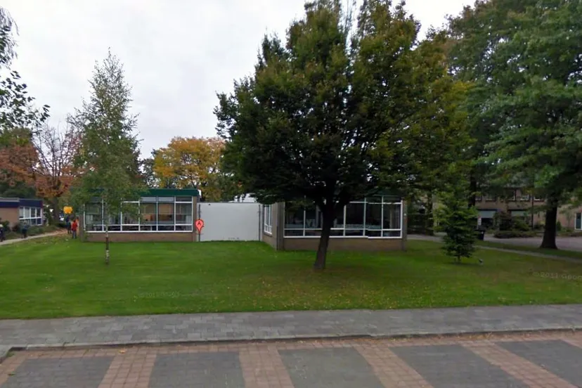 standaard hoevelaken volksuniversiteit hoevelaken