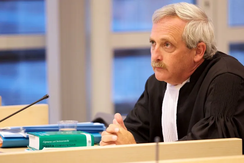 standaard nijkerk los rechtbank advocaat rechtszaak justitie raadsheer raadsman foto sebastiaan ter burg cc by sa 20