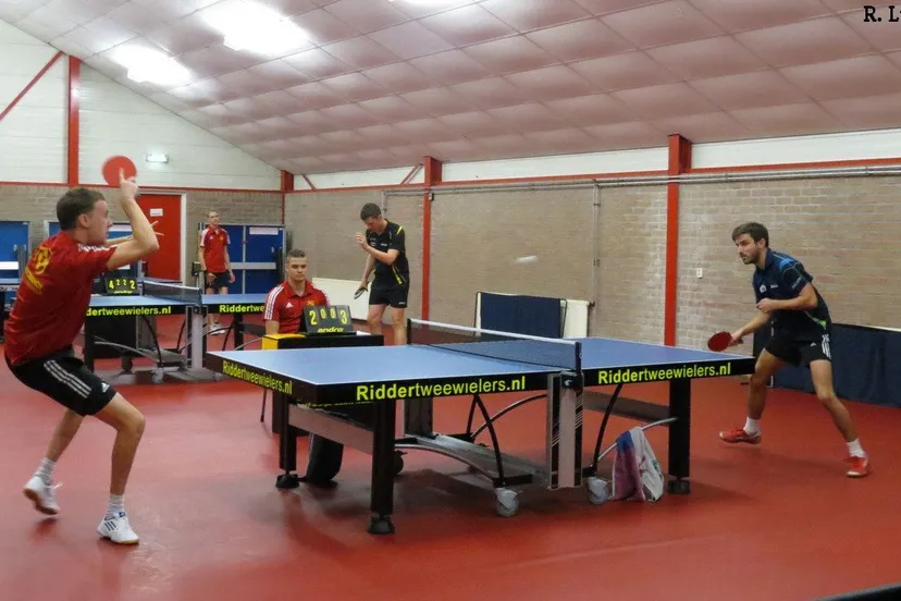 standaard nijkerk sport rega luijer