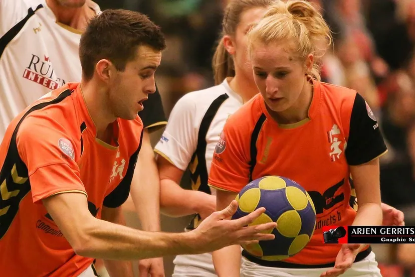 standaard nijkerk sport sparta korfbal 01