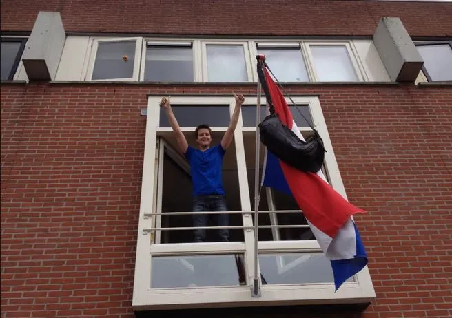 t8u2t0giyw102hwkc2tw167ur 2013 06 14geslaagd