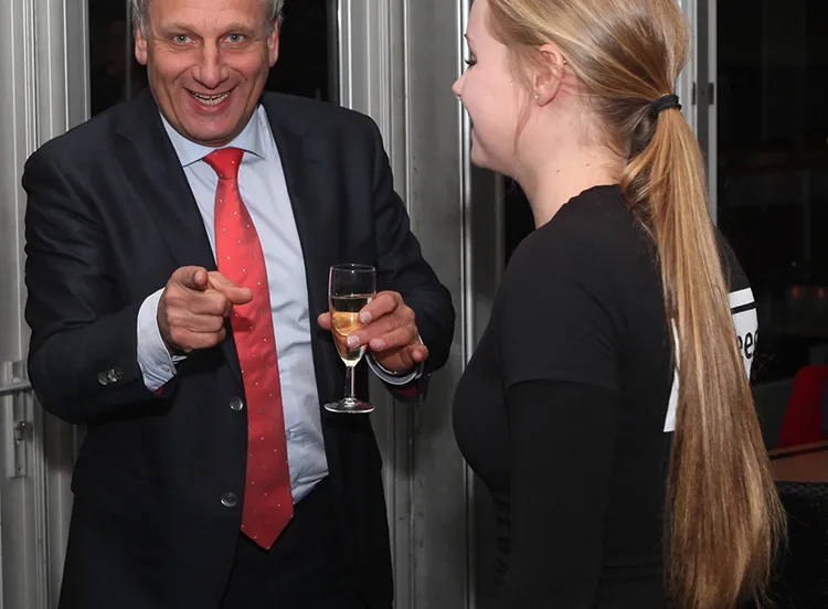 td8wh5hglnqulln64ow0pyfnk 193644