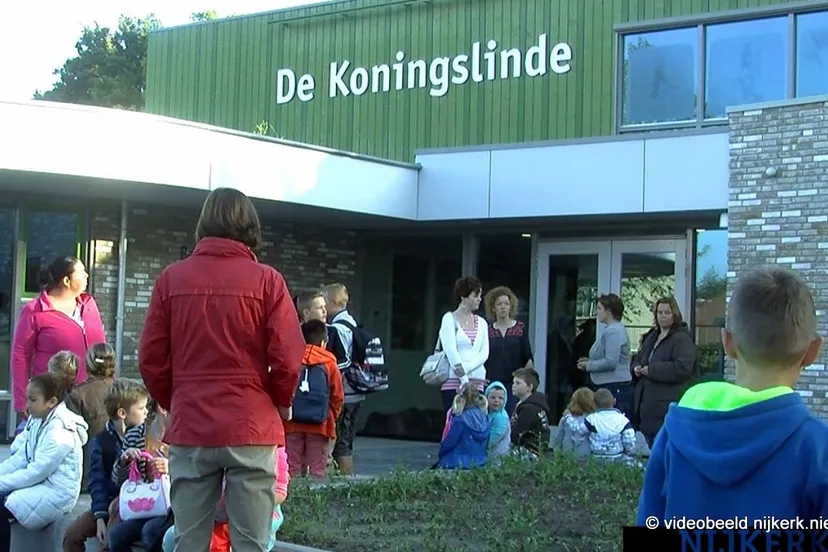 tmyr53swl2flw4hjthscdv117 2014 09 02