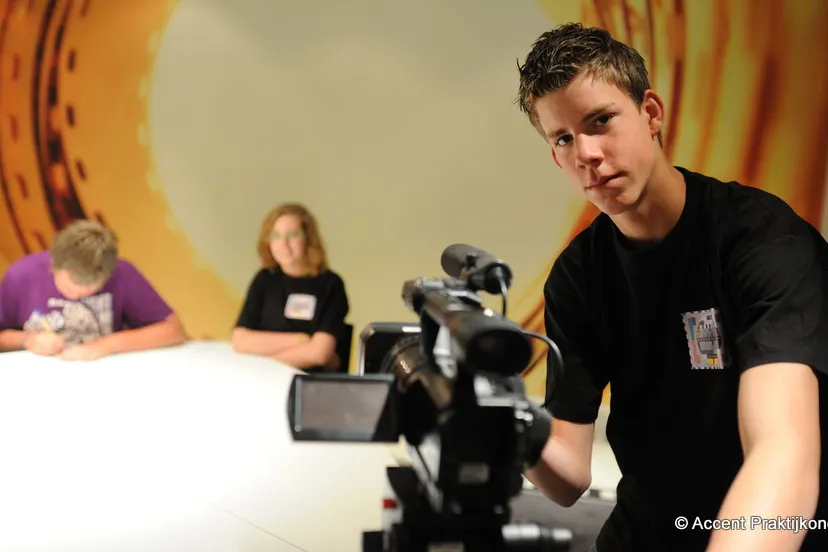 trshfko3fet60qr2bz3mgdrkl 2013 01 13 accent 2