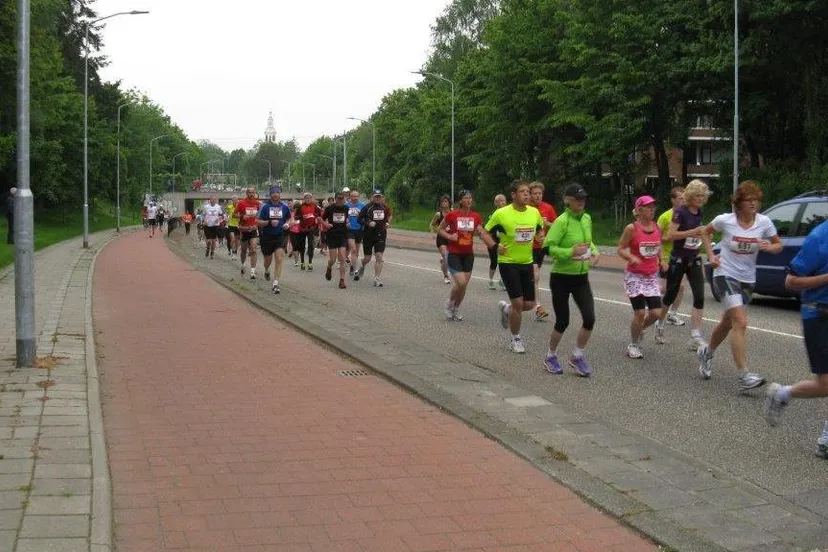 u7po9pe6pl28rcemfsbsv7t94 2013 06 01halve01