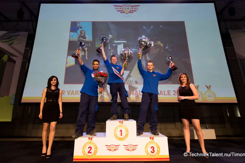 u9amo33wjucd6k7fbuur489or 2014 03 22 elektrotechniek