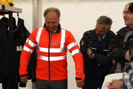 uc2of0cpj8k6mhvngyx2xn1em 80463