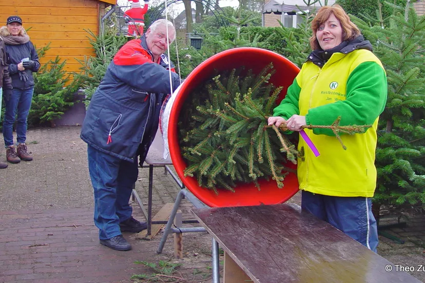 vcpvjq4uzpcx89wrgum4msbka 2013 12 09 waletkerstbomen1