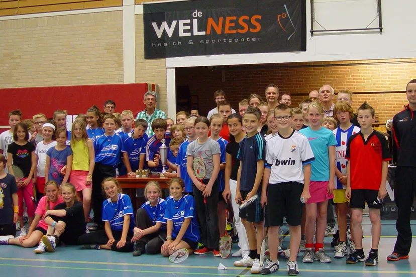 wiojavtok5ck1mqfy2c2jthu8 2013 06 17schoolbadminton1