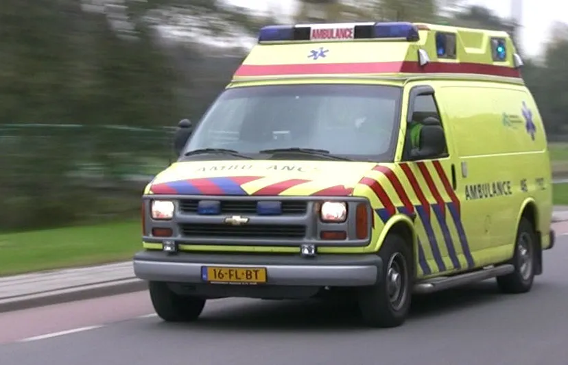 y2pu9nkyskk7bb4pp52grfklj ambulanceongelukongevalhulpdienst