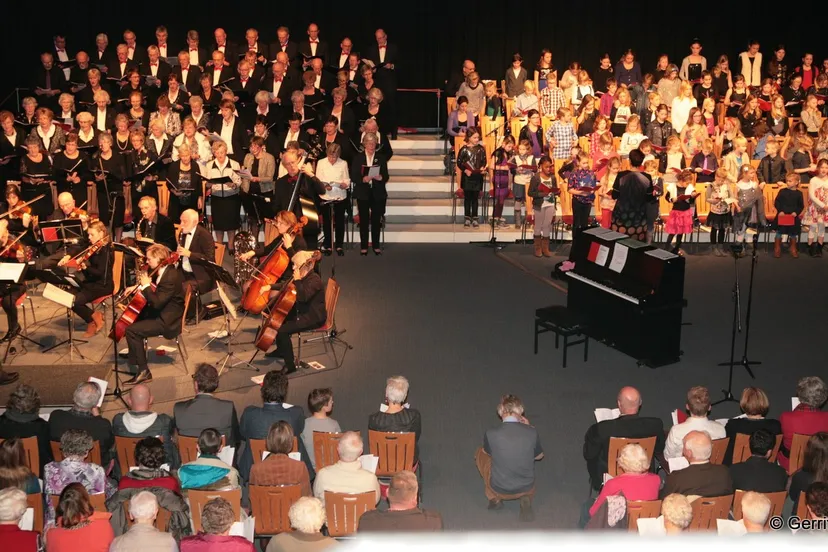 yb3u3m1ydj4aw1agqtllrafzk 2013 12 15 intres kerstsamenzang 1