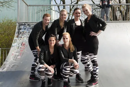 yw7j5ztp8lcev96fgqh8bfi98 135764