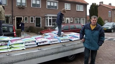 zju6uqmr2xblu1dm3c9fqr2ok 51342