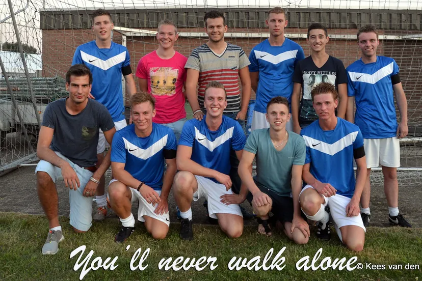 zmjofeyirwlu86w89ytlml1ke 2014 07 03 veensche boys underdogs