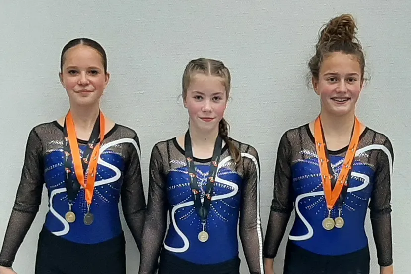 2023 12 09 excelsior misha roos en fay