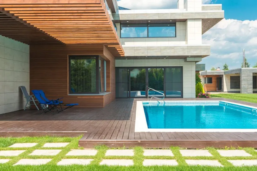 2024 10 29 huis met zwembad