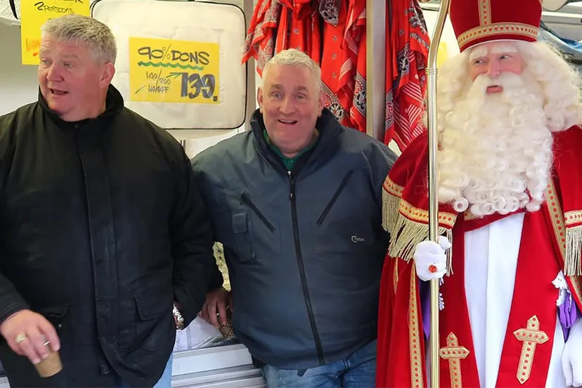 2024 11 28 sint op de markt