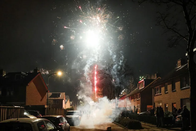 2025 01 01 nieuwjaarsnacht vuurwerk n 02