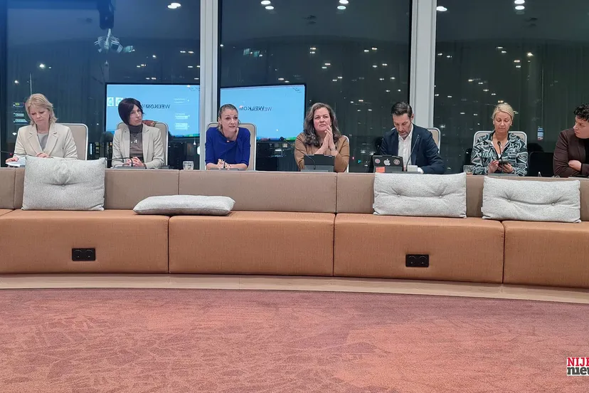 2025 01 16 pers conferentie azc