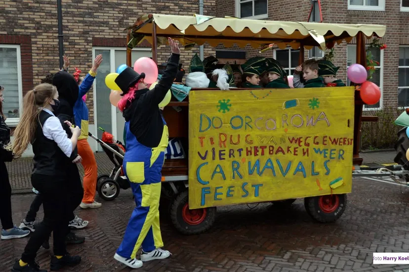 2025 02 21 baken carnavalsoptocht