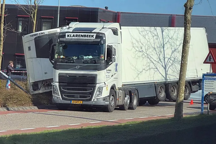 2025 04 01 trailer van schotel 2